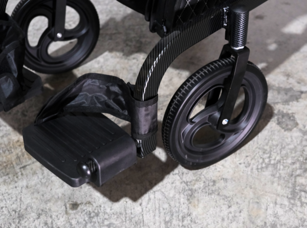 E-Traveller EVO TALL- Multifunctional Walker or Wheelchair - Image 5